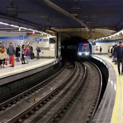 Muere Joven De 19 Años En Accidente Del Metro De Madrid